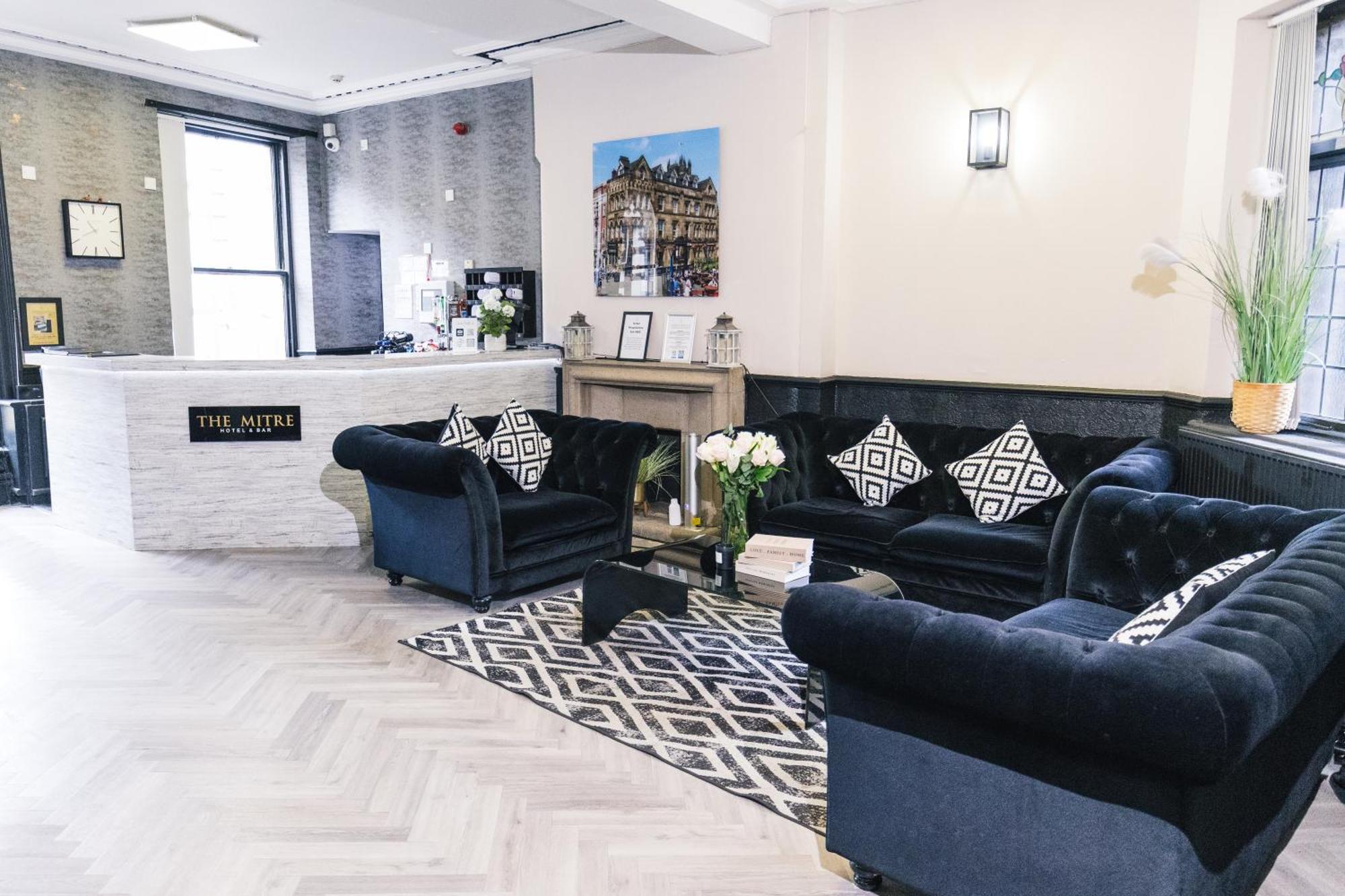 Mitre Hotel Manchester City Centre — Photos 1